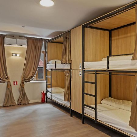Ramana Garden Hostel - Self-Service Accommodation Bukarest Kültér fotó